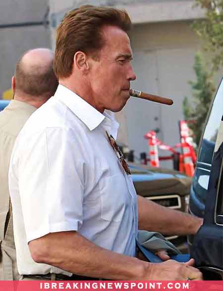 Arnold Schwarzenegger Smokes, Celebrity Smokers, Does Your Favorite Celeb Do Smoke, Female Celebrity Smokers, Male Celebrity Smokers, Smokers, Smokers in Hollywood,