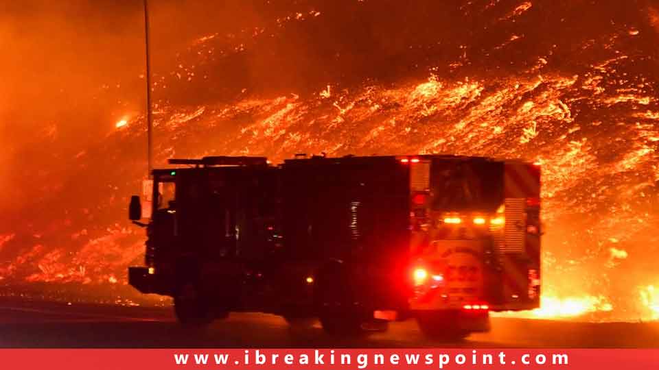 Fast-Moving Los Angeles Blaze Forces 100,000 To Evacuate after Destroys Homes